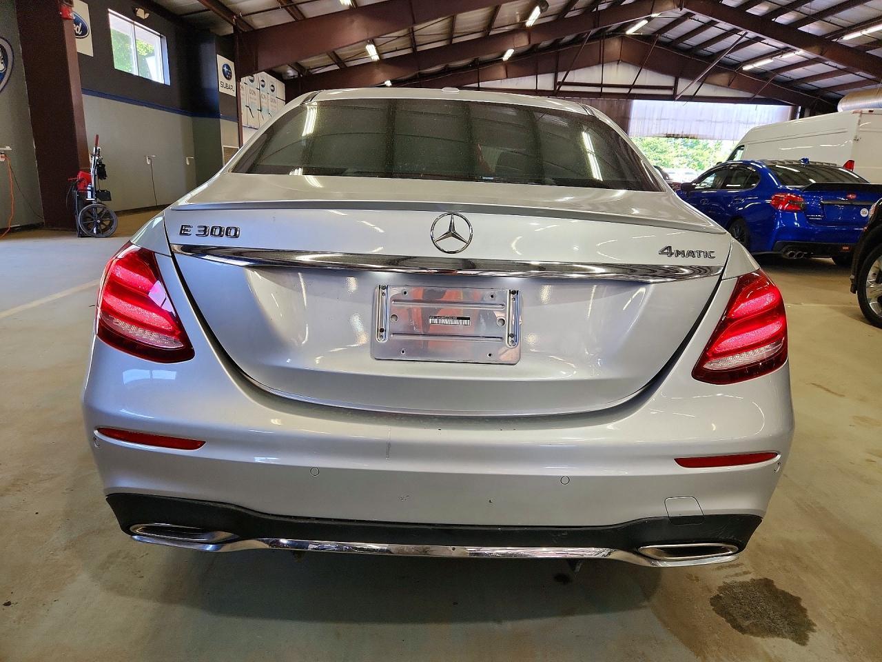 2017 Mercedes-Benz E 300 4Matic - Image 6