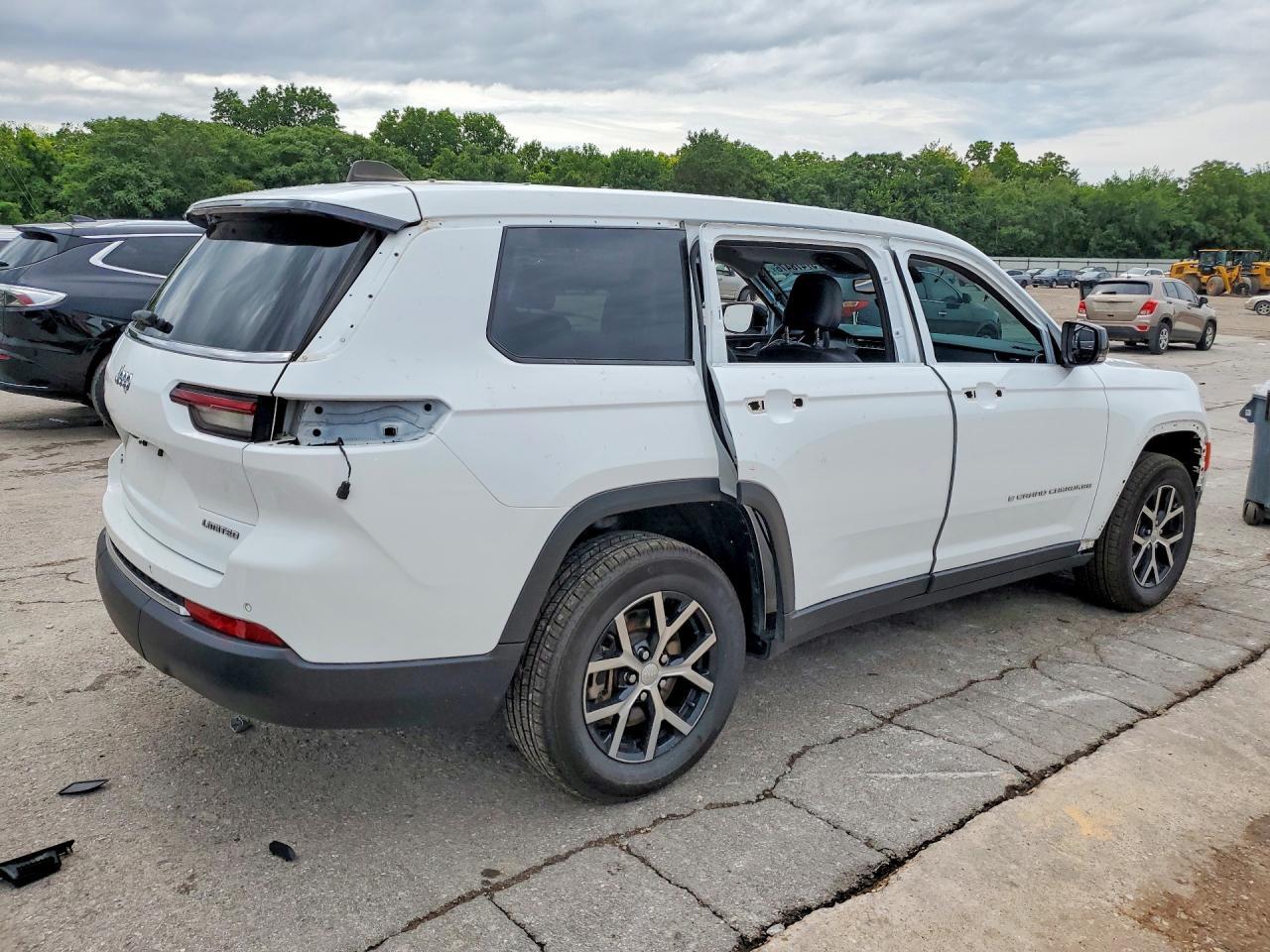2023 Jeep Grand Cherokee L Limited - Фото 3