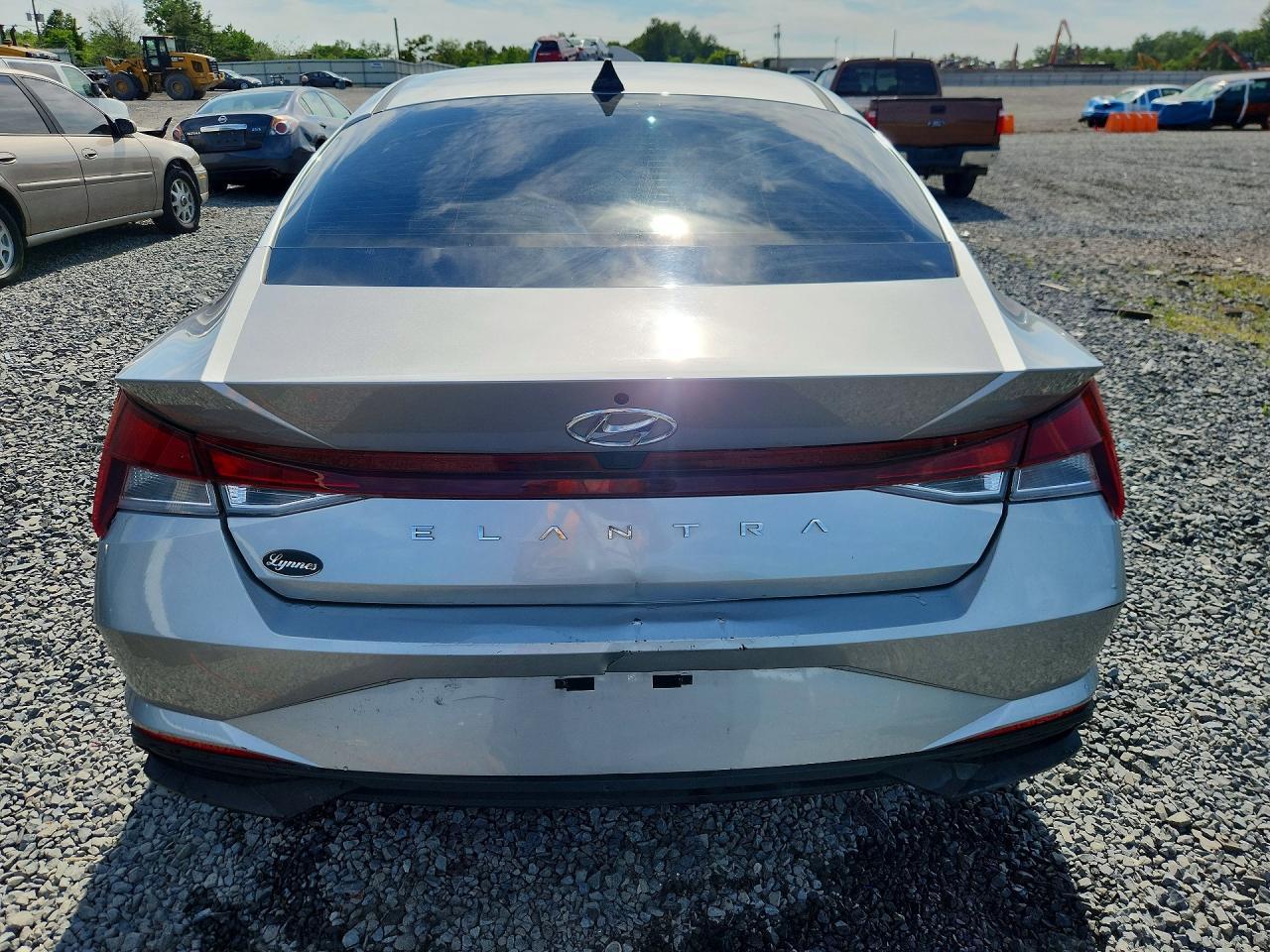 2022 Hyundai Elantra Sel - Фото 6