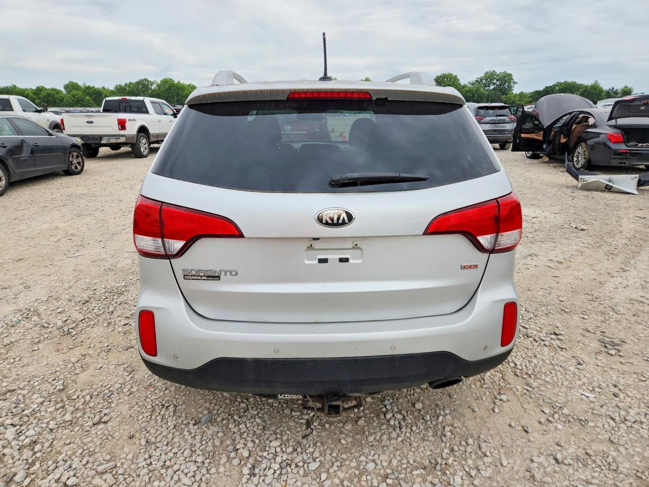 2014 Kia Sorento - Фото 6