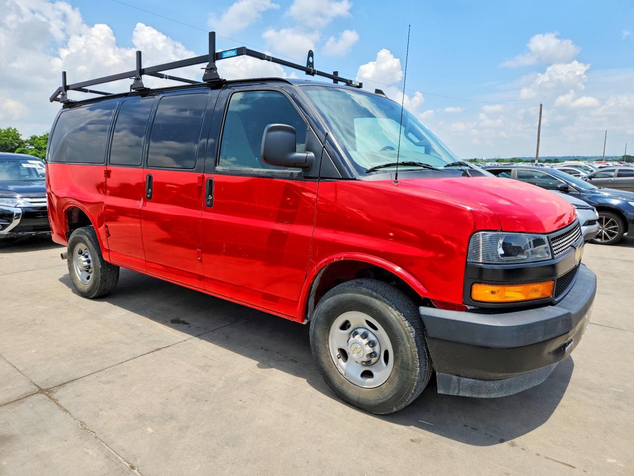 2024 Chevrolet Express G2500 - Фото 4