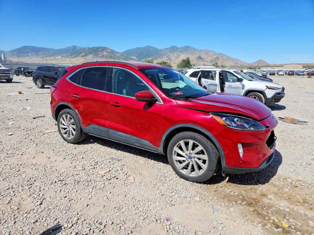 2022 Ford Escape Titanium - Фото 4