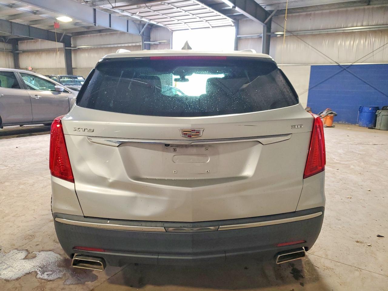 2017 Cadillac Xt5 - Image 6