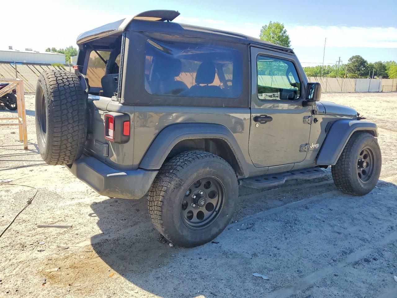 2019 Jeep Wrangler Sport - Фото 3