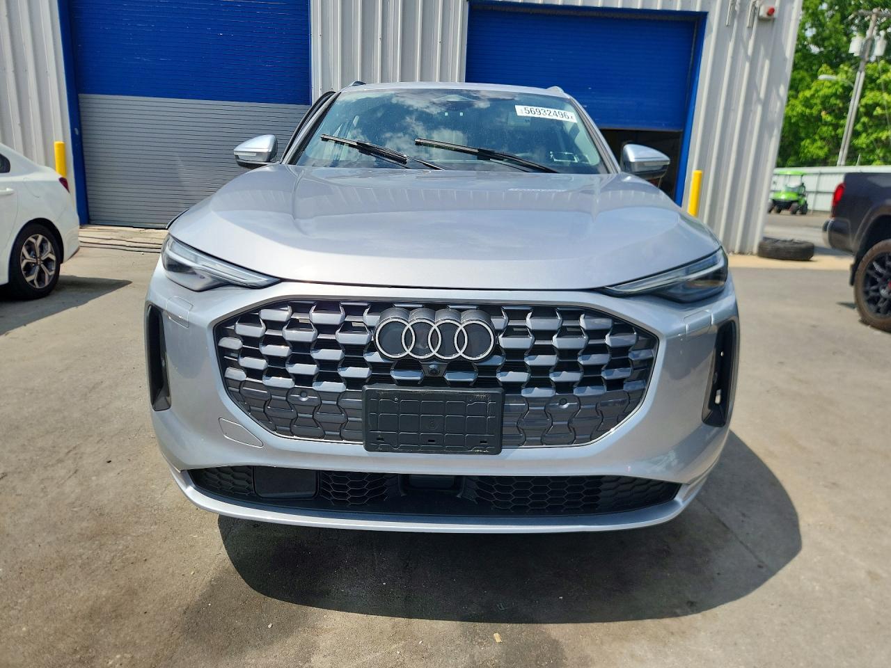 2025 Audi Q5 Premium Plus - Фото 5