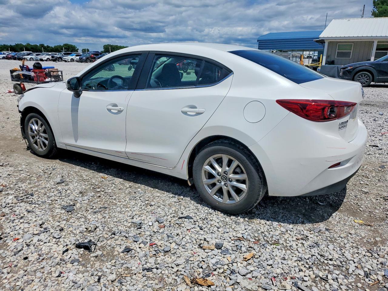 2016 Mazda 3 Sport - Image 2