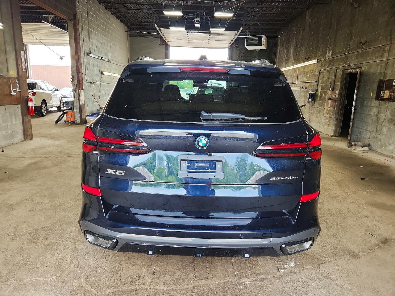 2026 BMW X5 xDrive50E - Image 6