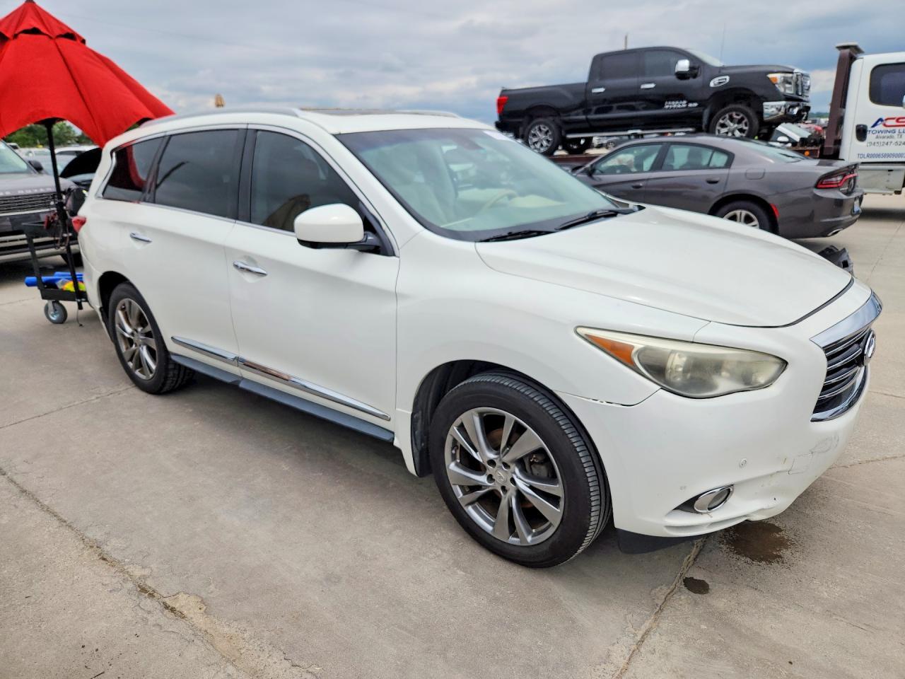 2013 Infiniti Jx35 Base - Image 4