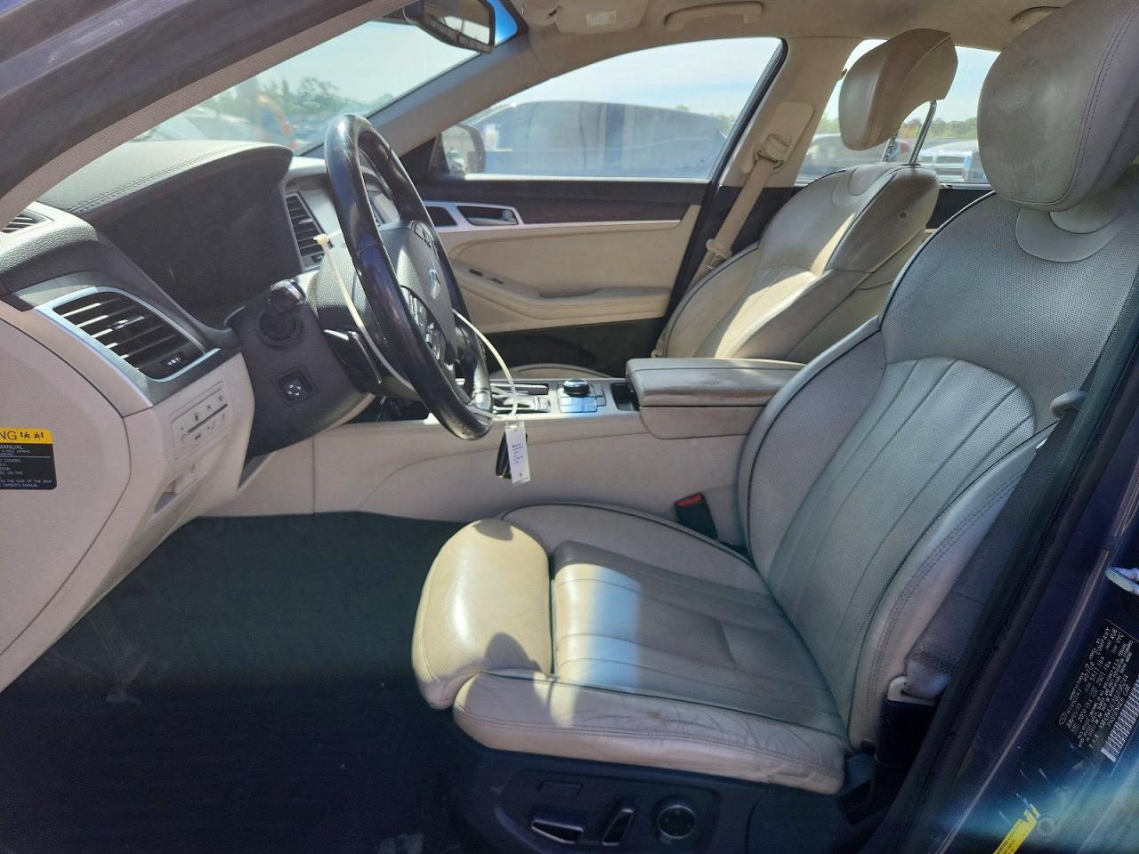 2016 Hyundai Genesis 3.8L - Image 7