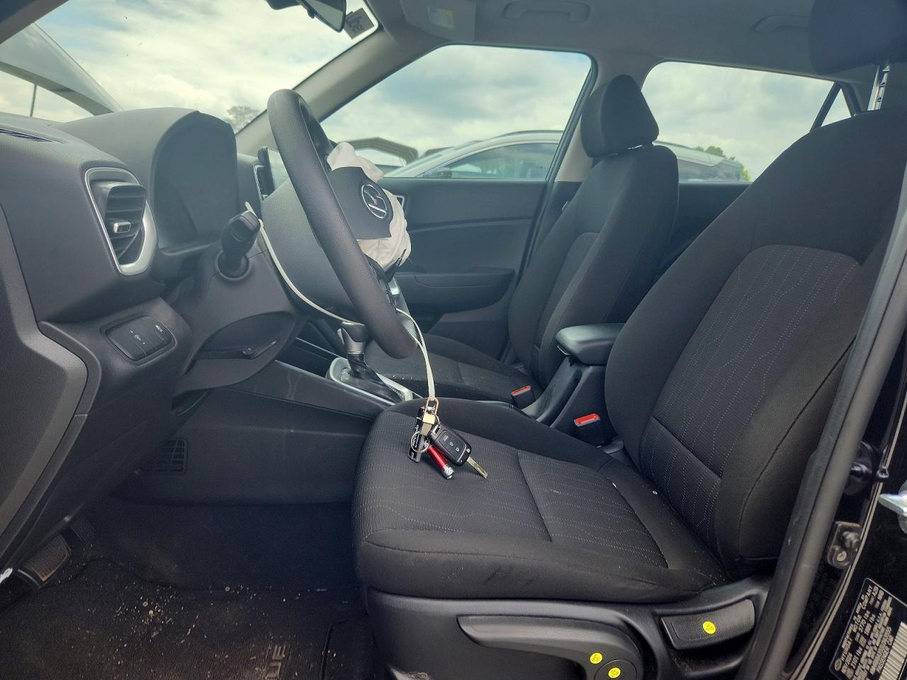 2025 Hyundai Venue Se - Фото 7