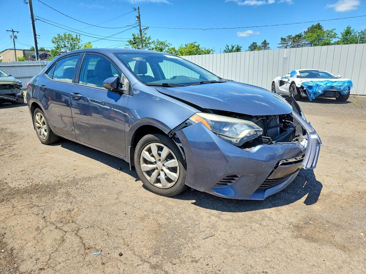 2015 Toyota Corolla Le - Фото 4