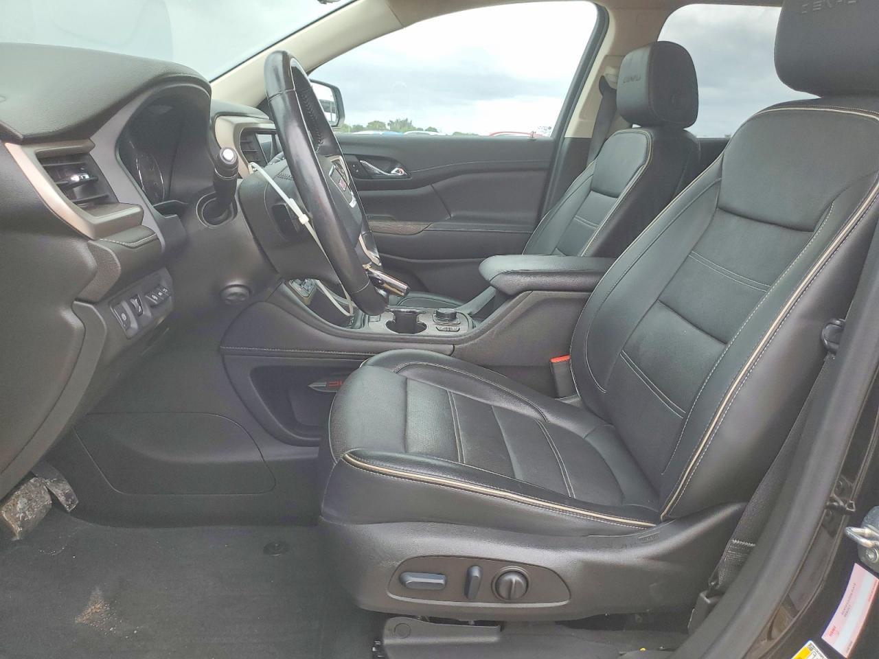 2022 GMC Acadia Denali - Фото 7