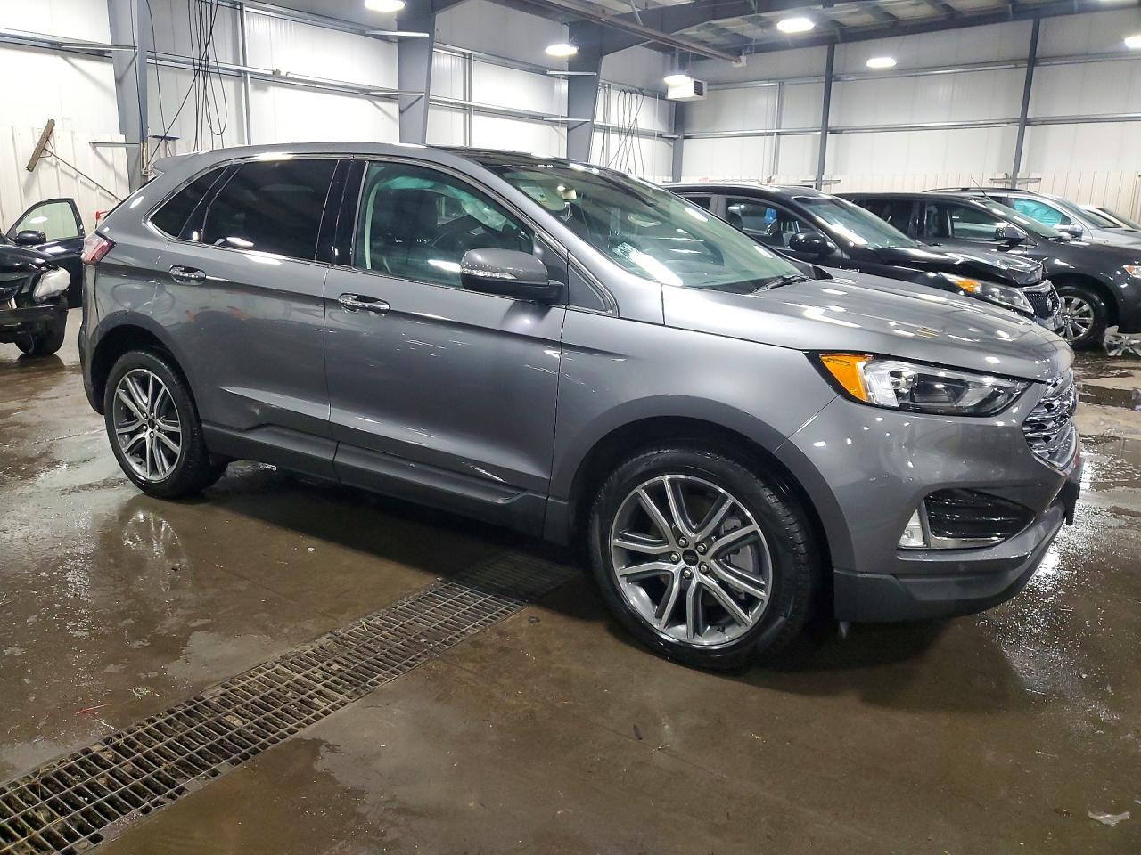 2023 Ford Edge Titanium - Фото 4