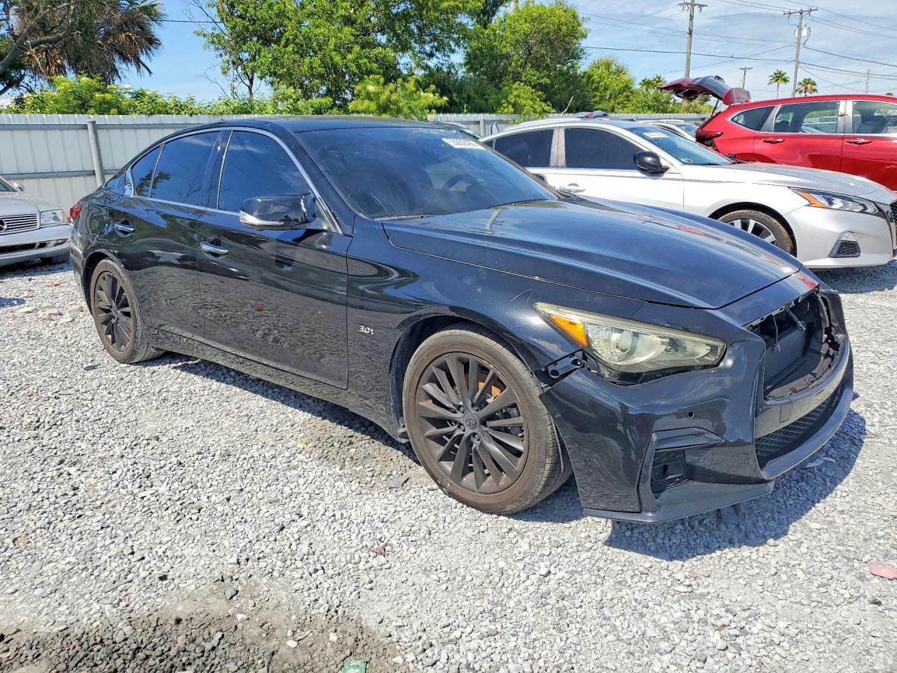 2020 Infiniti Q50 3.0T Luxe - Фото 4