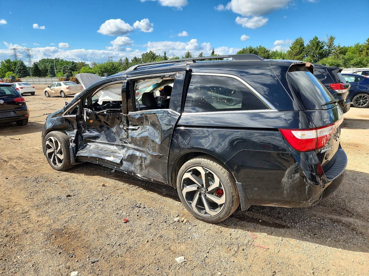 2012 Honda Odyssey Touring/Touring Elite - Фото 2