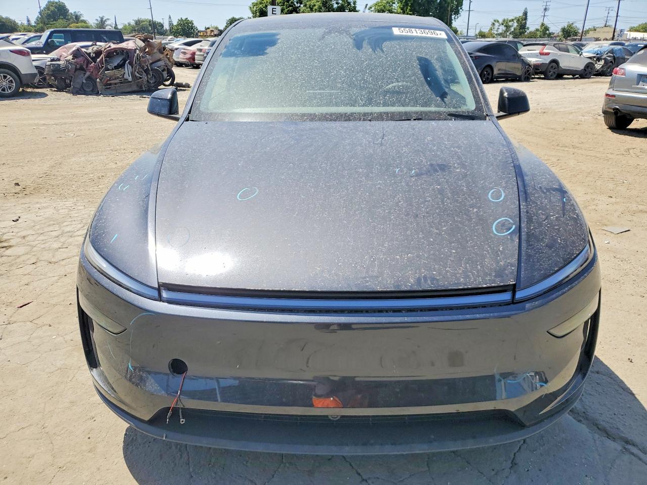 2026 Tesla Model Y - Фото 5