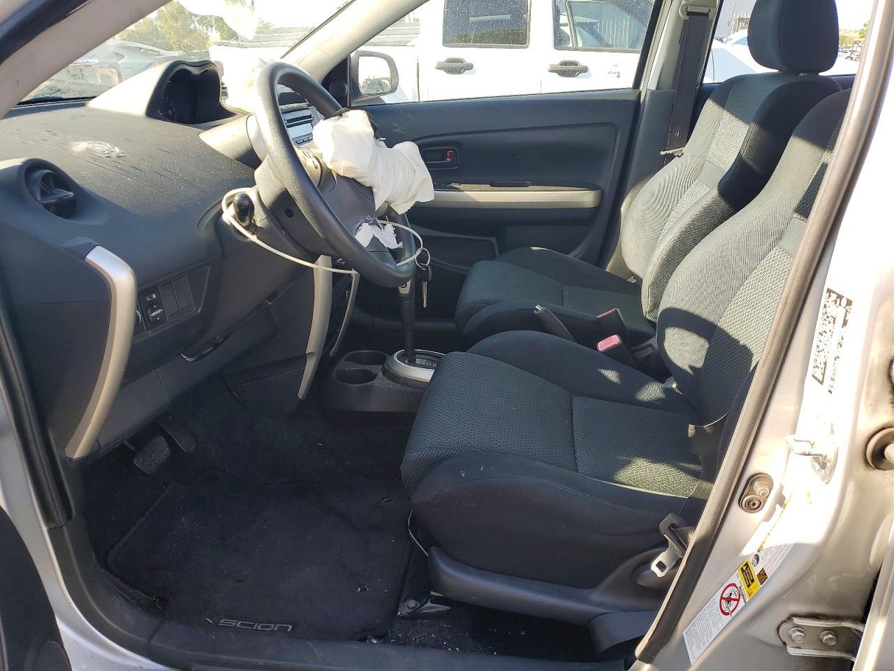 2006 Scion Xa Base - Image 7