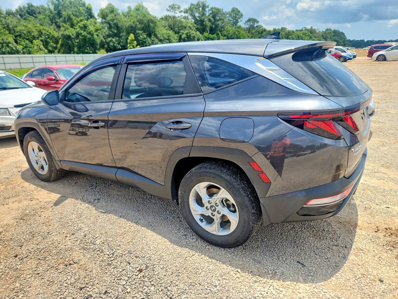 2023 Hyundai Tucson Se - Image 2