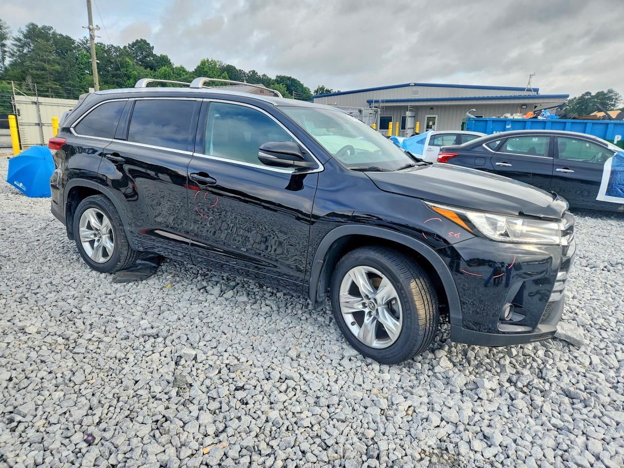 2017 Toyota Highlander Limited - Фото 4