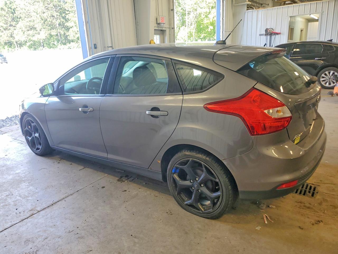 2012 Ford Focus Se - Фото 2