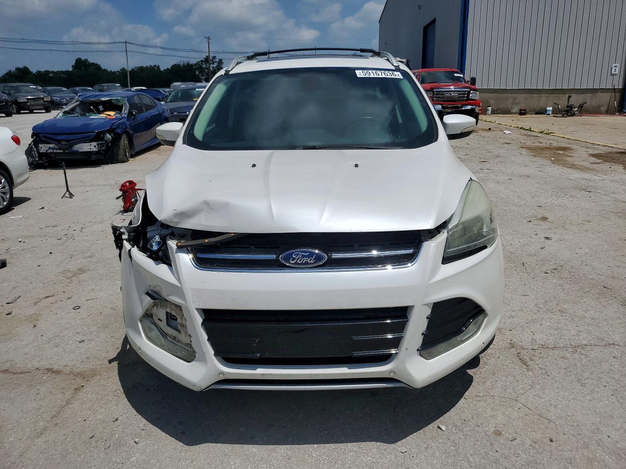 2016 Ford Escape Titanium - Фото 5
