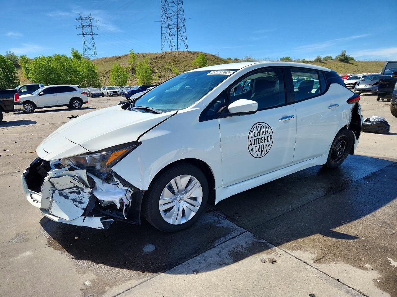2025 Nissan Leaf S