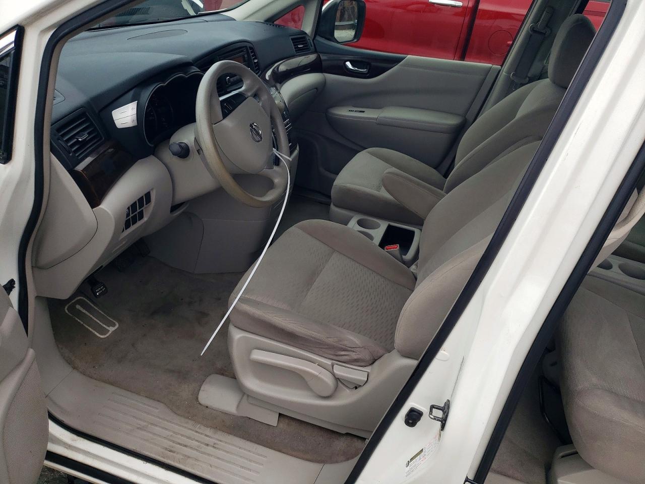 2014 Nissan Quest 3.5 S - Image 7