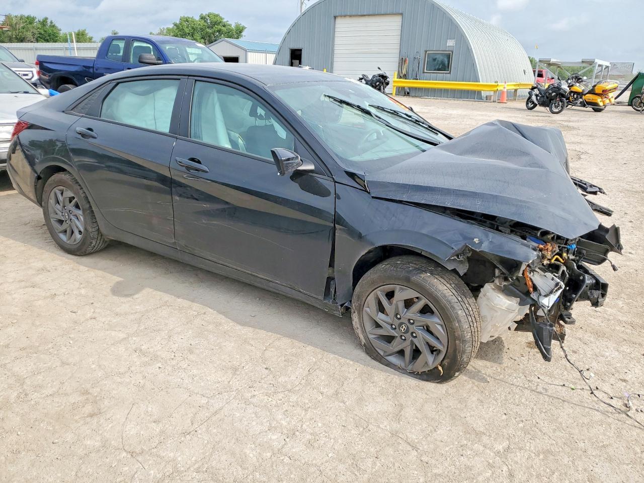 2024 Hyundai Elantra Sel - Фото 4
