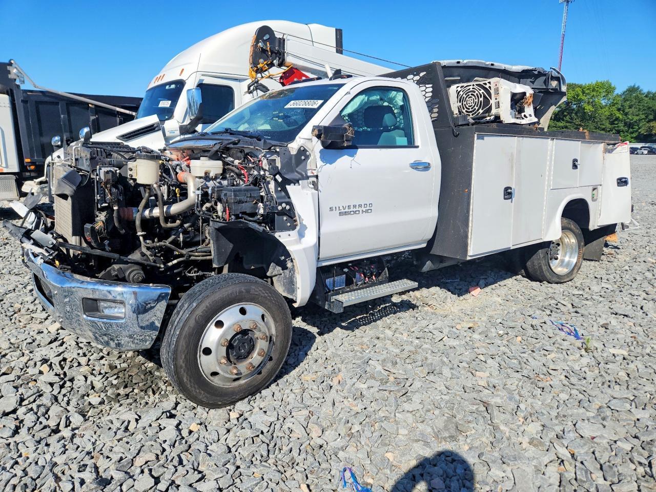 2023 Chevrolet Silverado Medium Duty