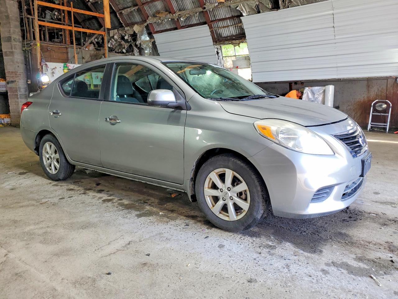 2014 Nissan Versa 1.6 Sv - Фото 4