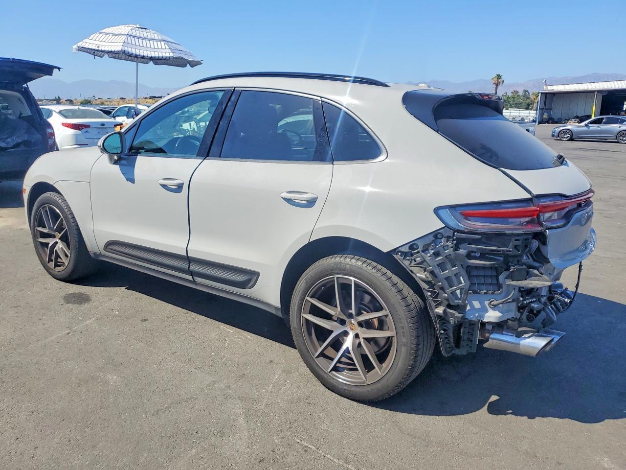 2024 Porsche Macan Base - Фото 2