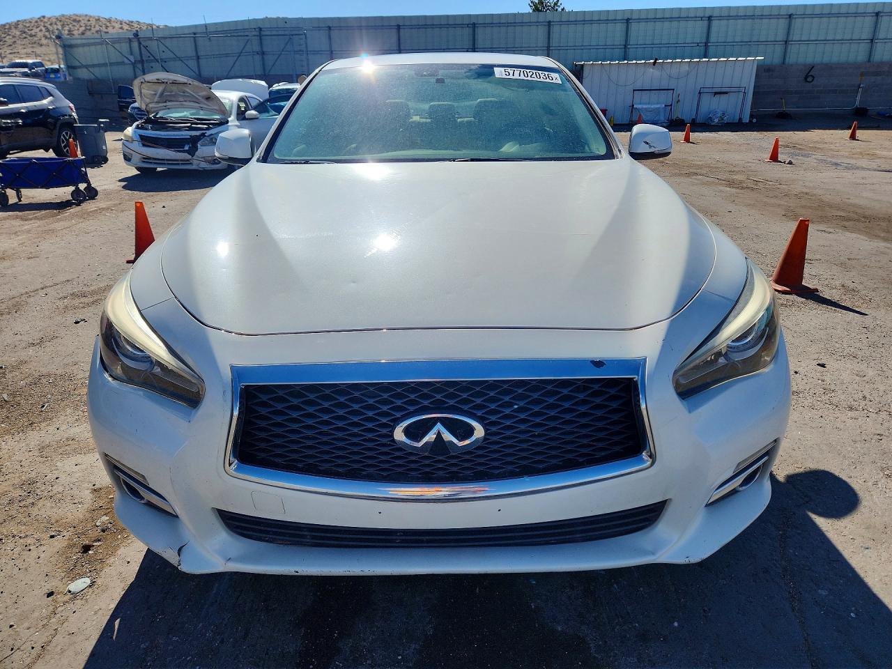 2017 Infiniti Q50 3.0T Premium - Фото 5