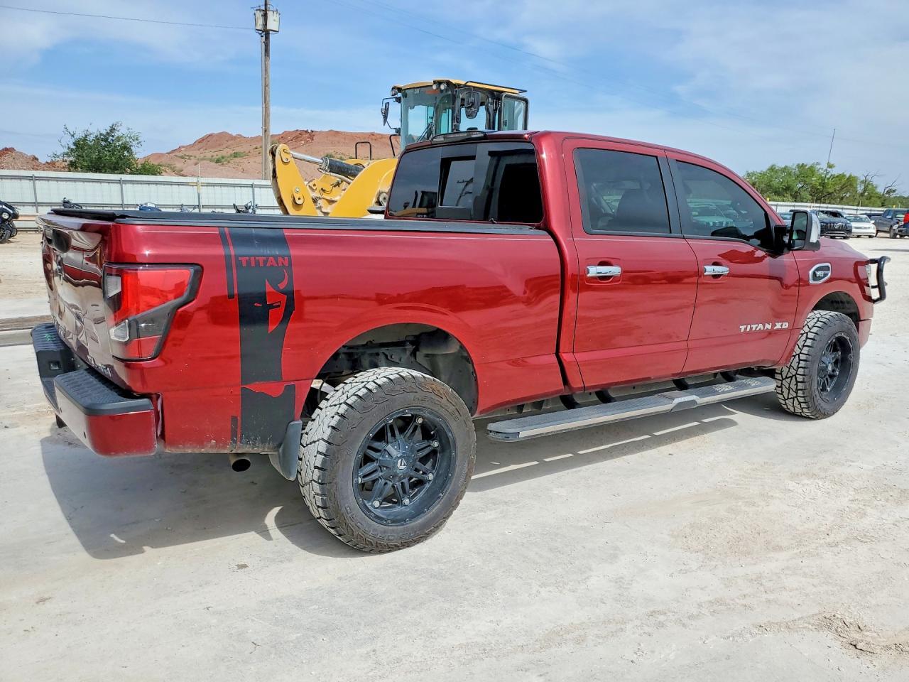2020 Nissan Titan Xd Sl - Фото 3
