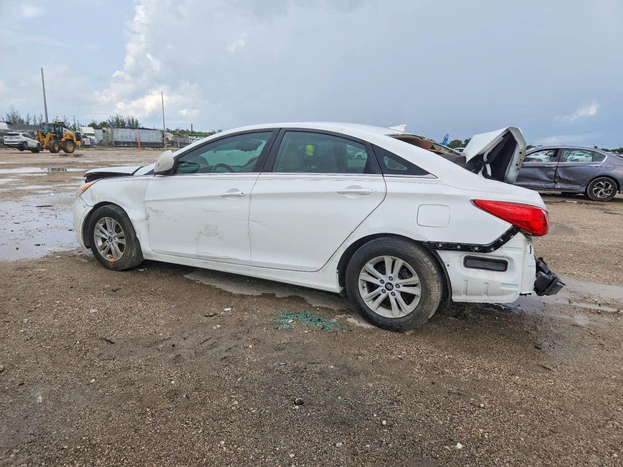 2013 Hyundai Sonata Gls - Фото 2