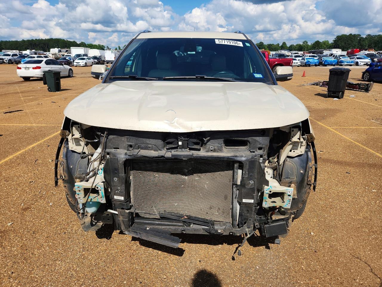 2018 Ford Explorer Limited - Image 5