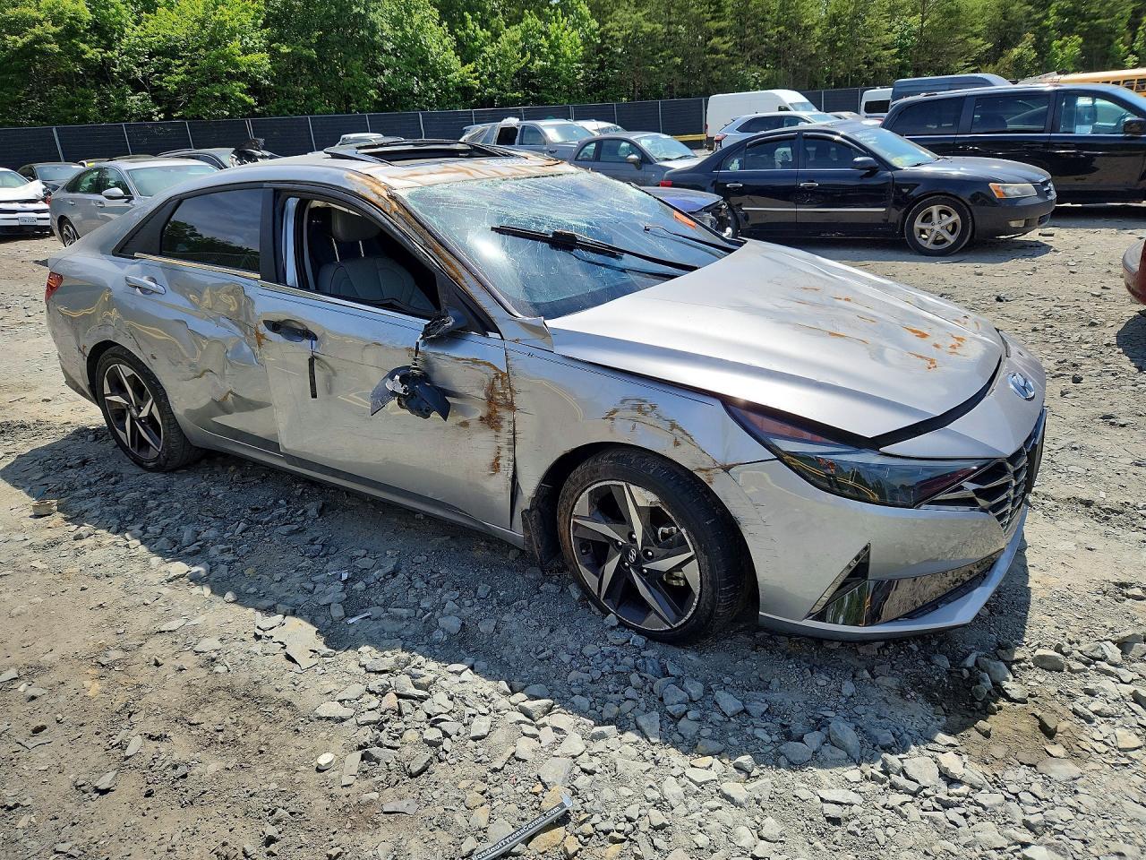 2023 Hyundai Elantra Limited - Фото 4