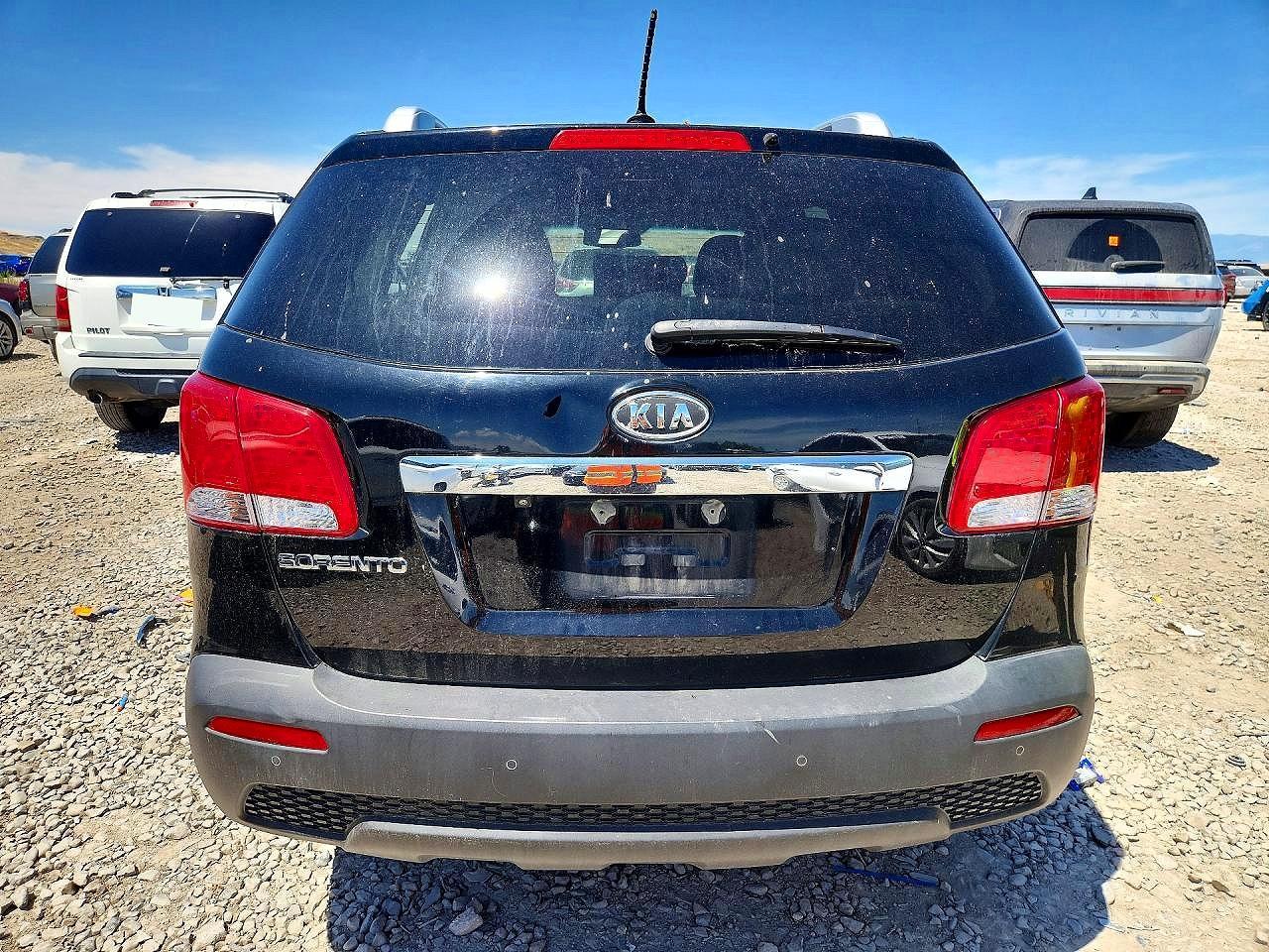 2011 Kia Sorento Lx - Image 6