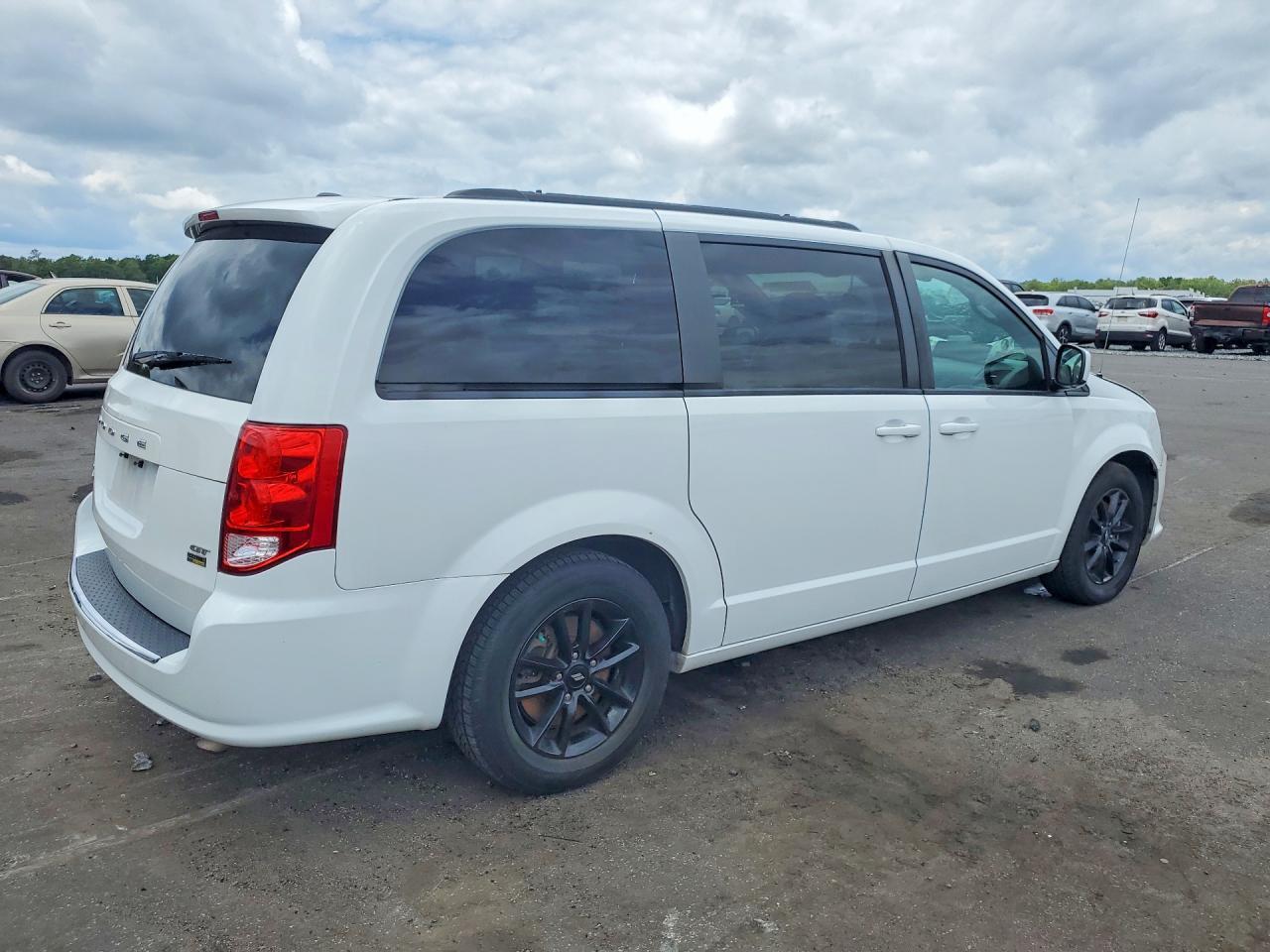 2019 Dodge Grand Caravan Gt - Фото 3