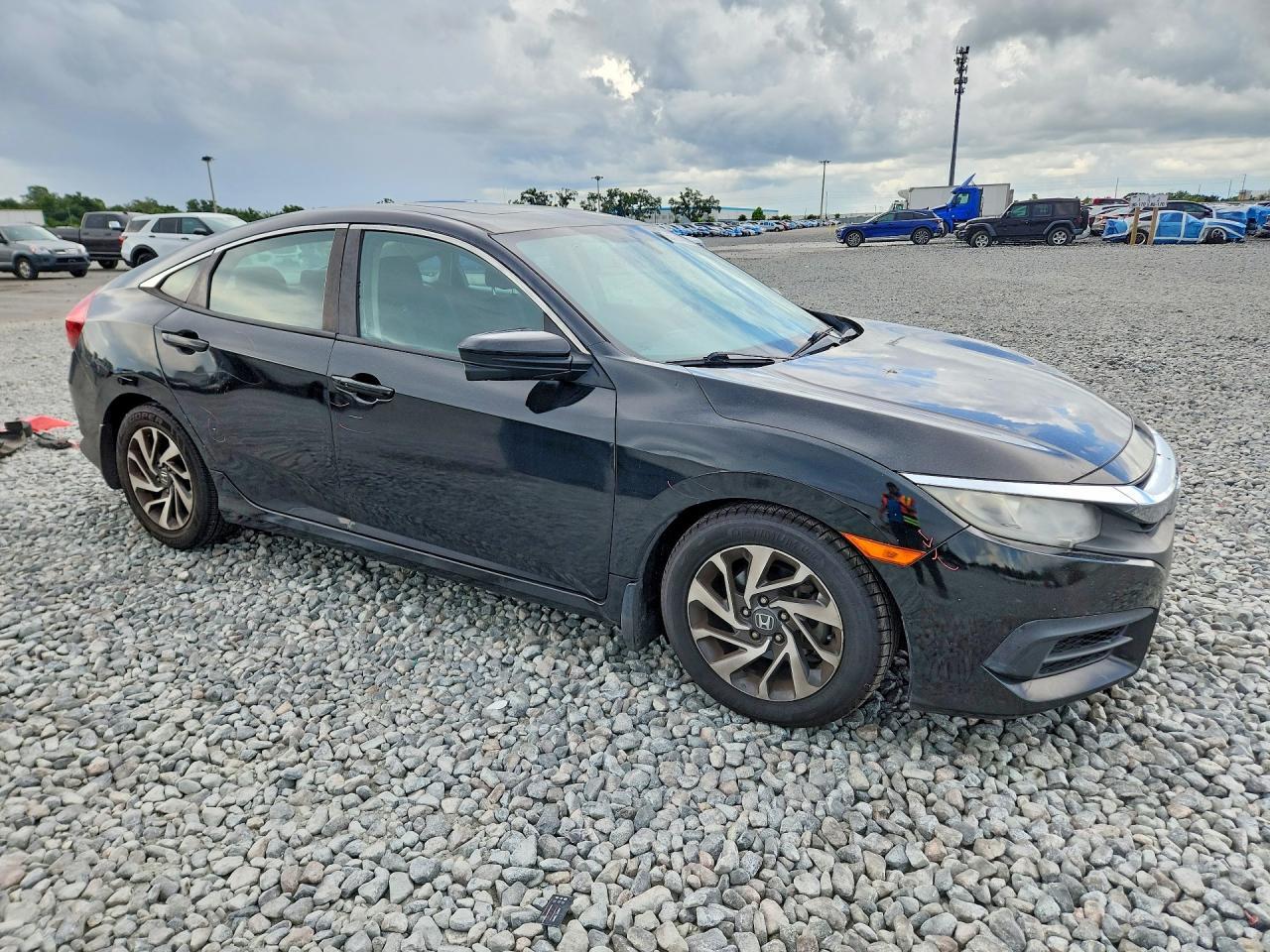 2017 Honda Civic Ex - Фото 4