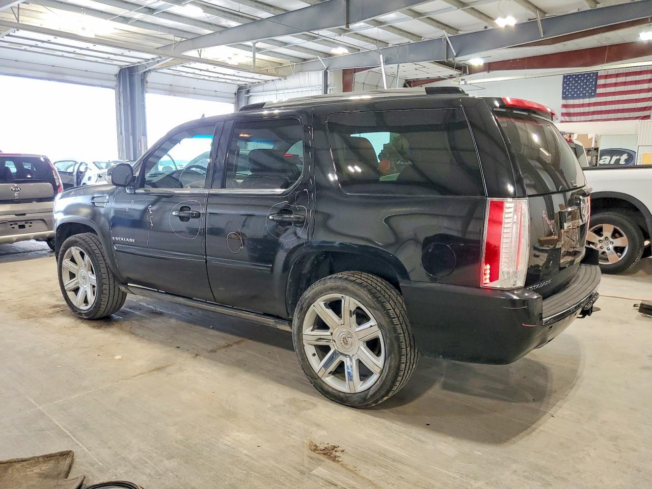 2012 Cadillac Escalade Premium - Image 2