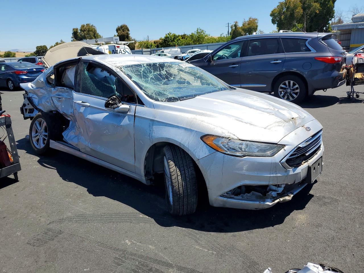 2018 Ford Fusion Se - Фото 4
