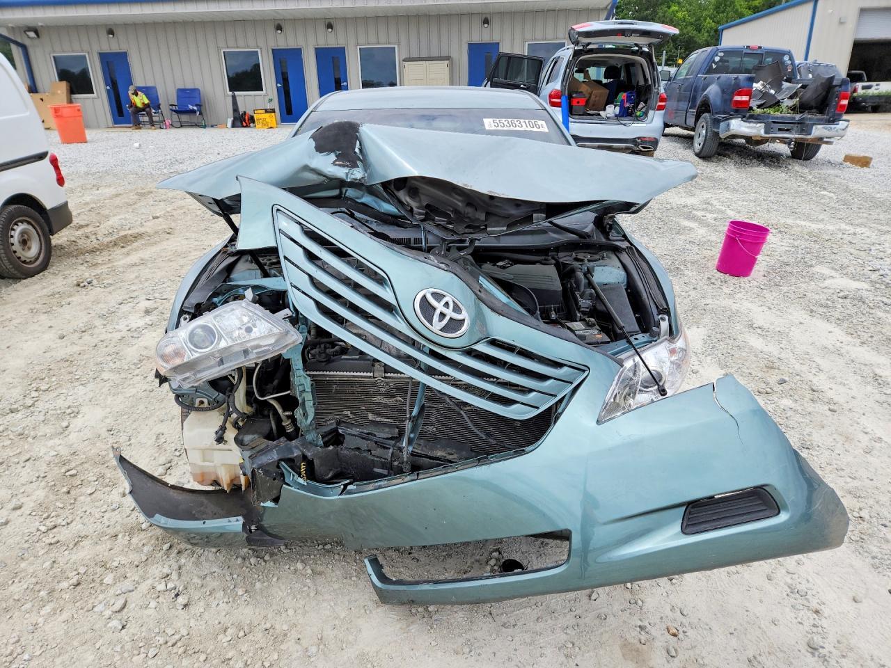 2009 Toyota Camry Le - Фото 5