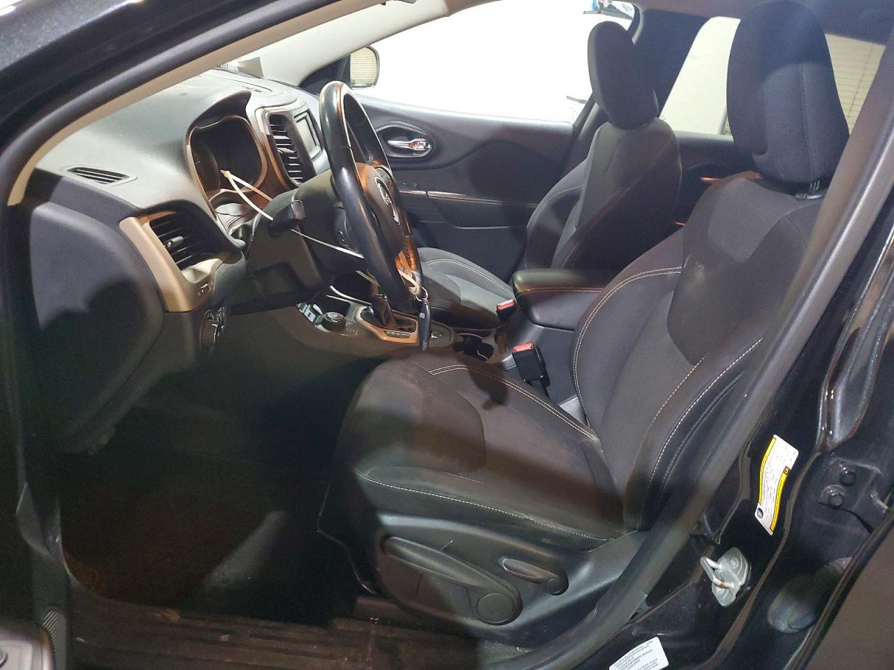 2016 Jeep Cherokee Latitude - Фото 7
