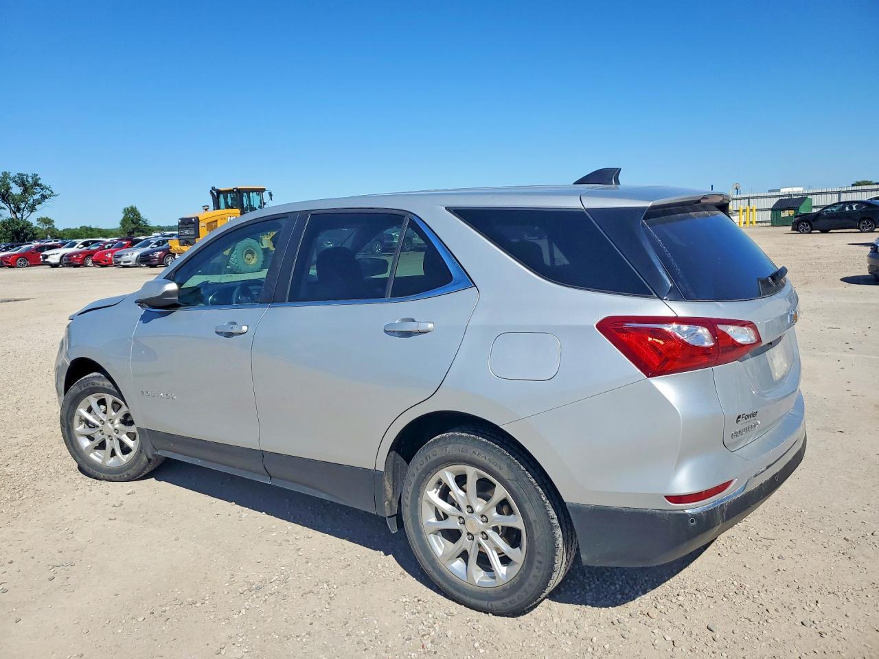 2021 Chevrolet Equinox Lt - Фото 2