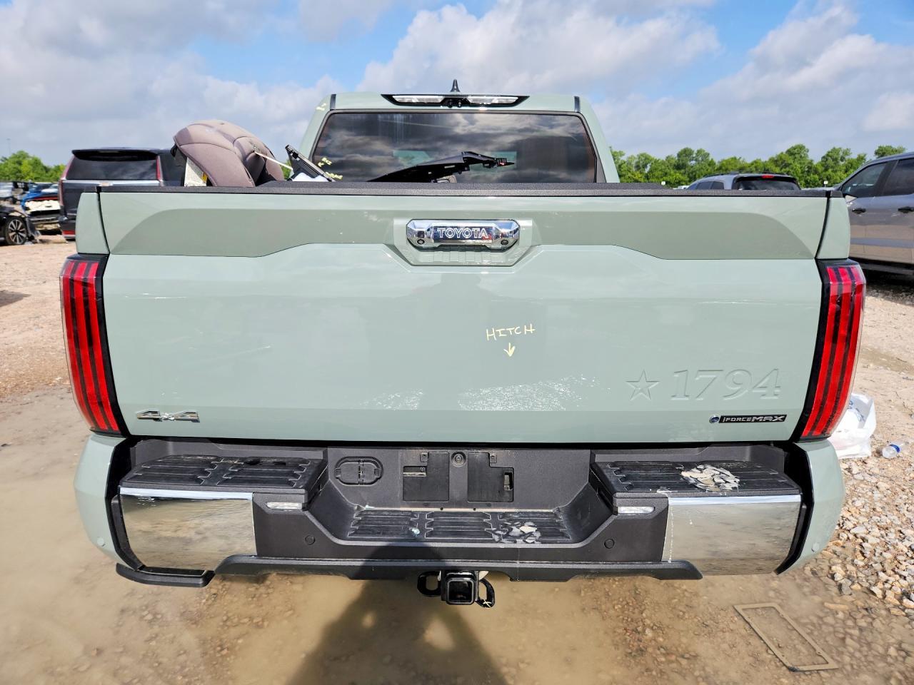 2026 Toyota Tundra 4Wd - Image 6