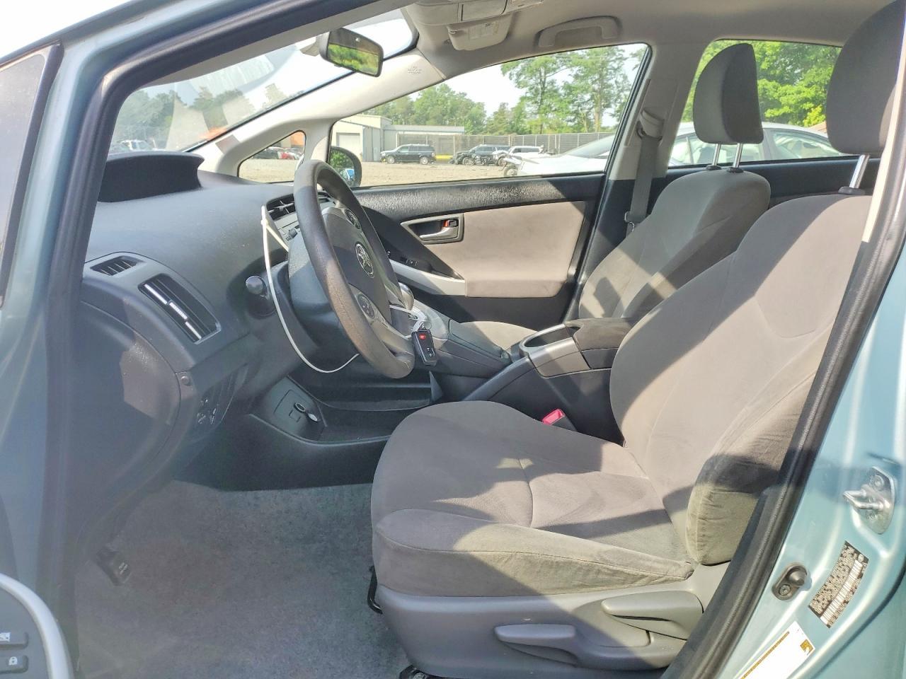2012 Toyota Prius Two - Image 7