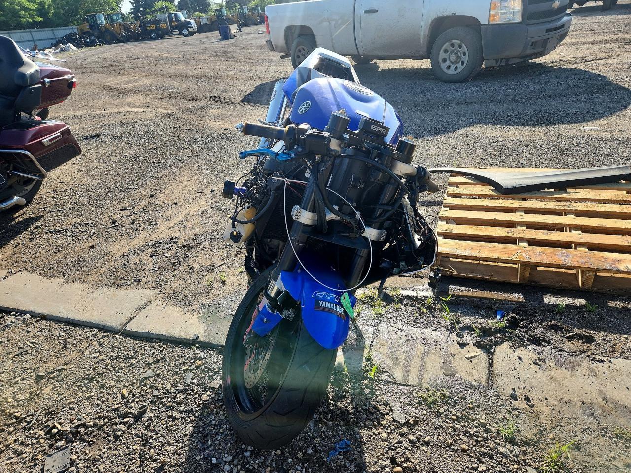 2003 Yamaha Yzfr1 - Image 2