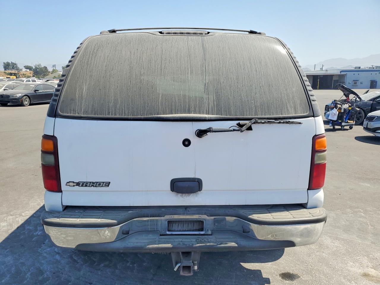 2002 Chevrolet Tahoe C1500 - Фото 6