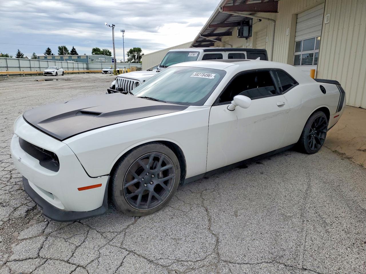 2016 Dodge Challenger R