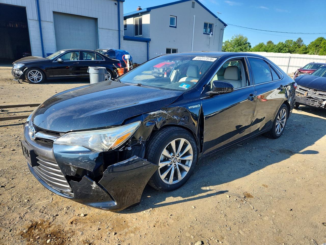 2015 Toyota Camry Hybrid
